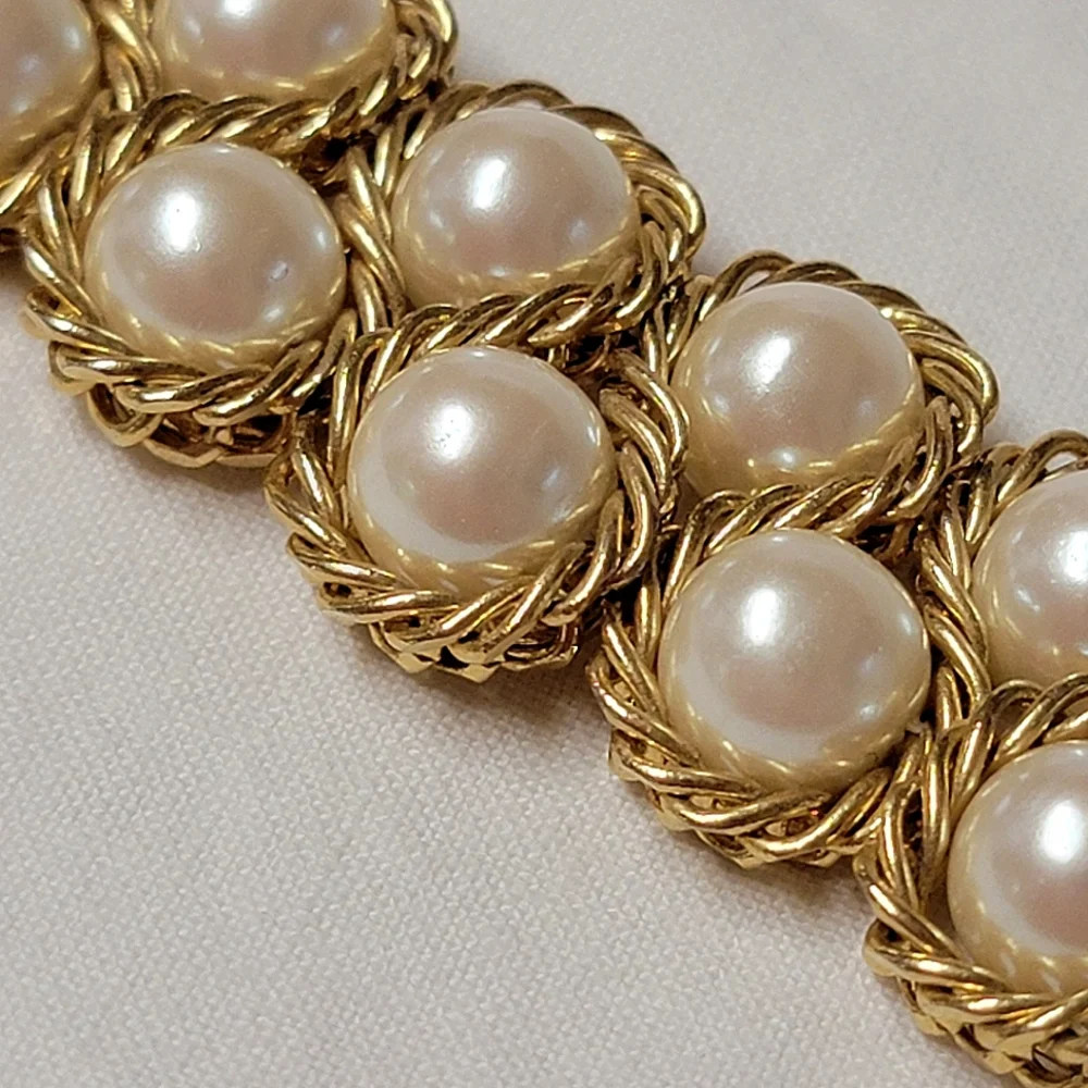 Vintage faux pearl